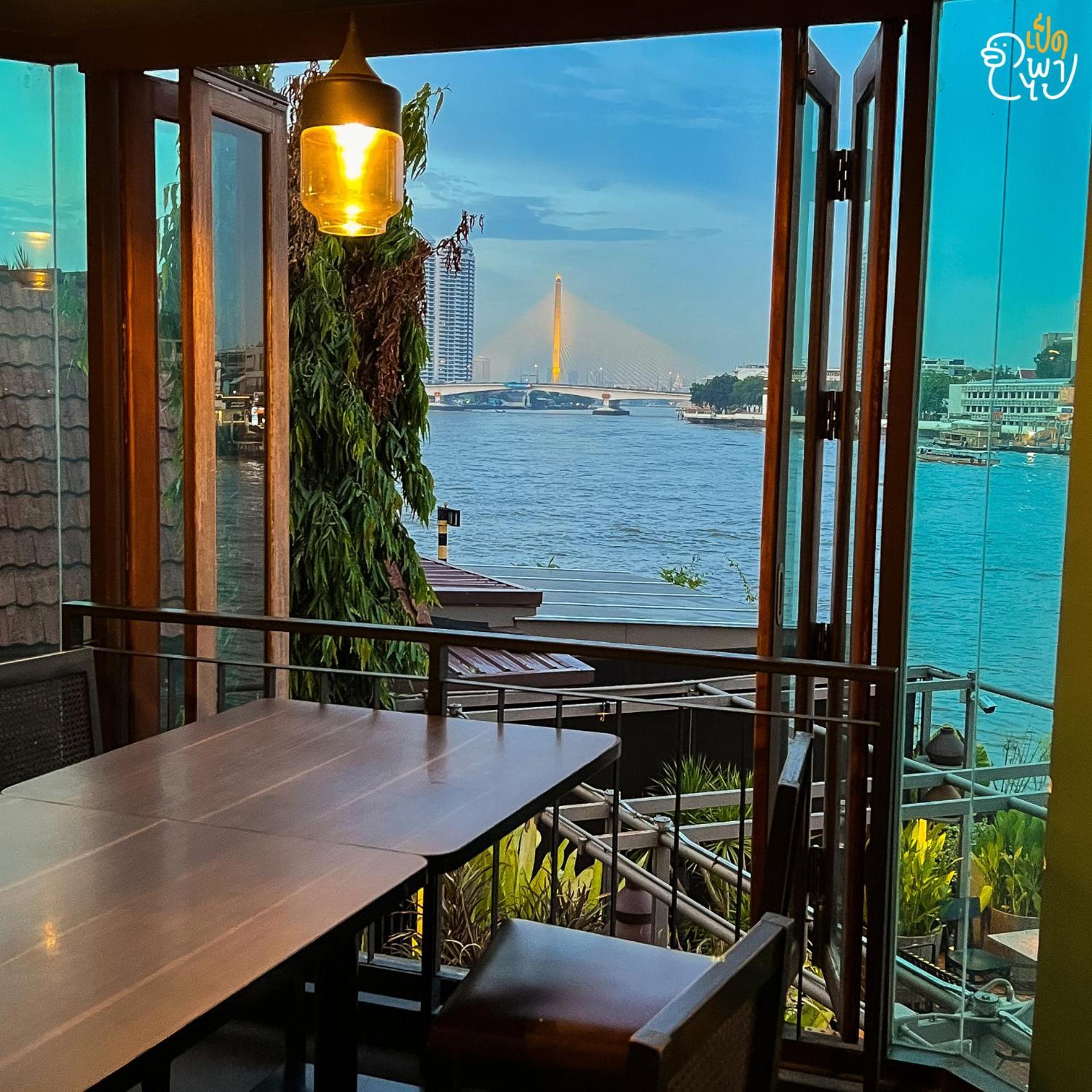 Baan Wanglang Riverside, Bangkok Extérieur photo